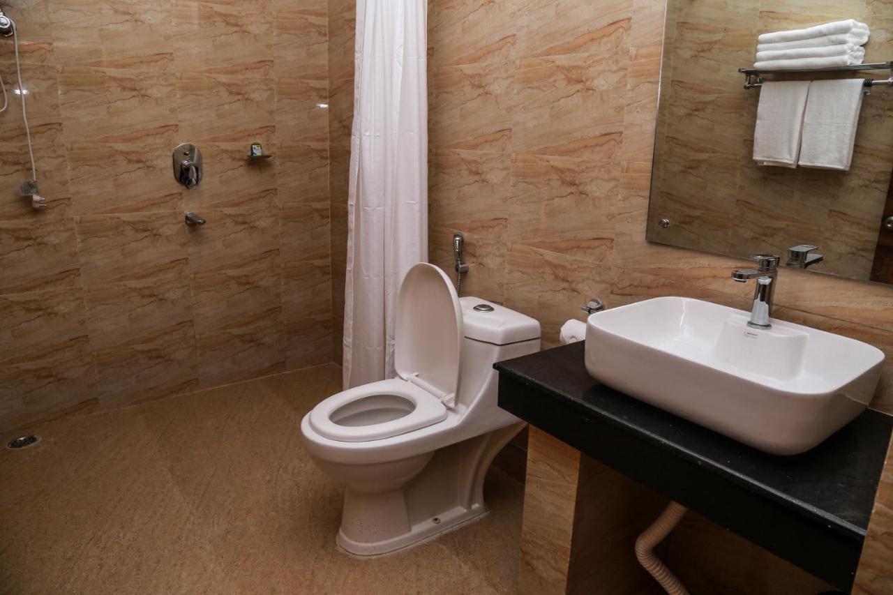 Hotel Phuentsholing Ngoại thất bức ảnh